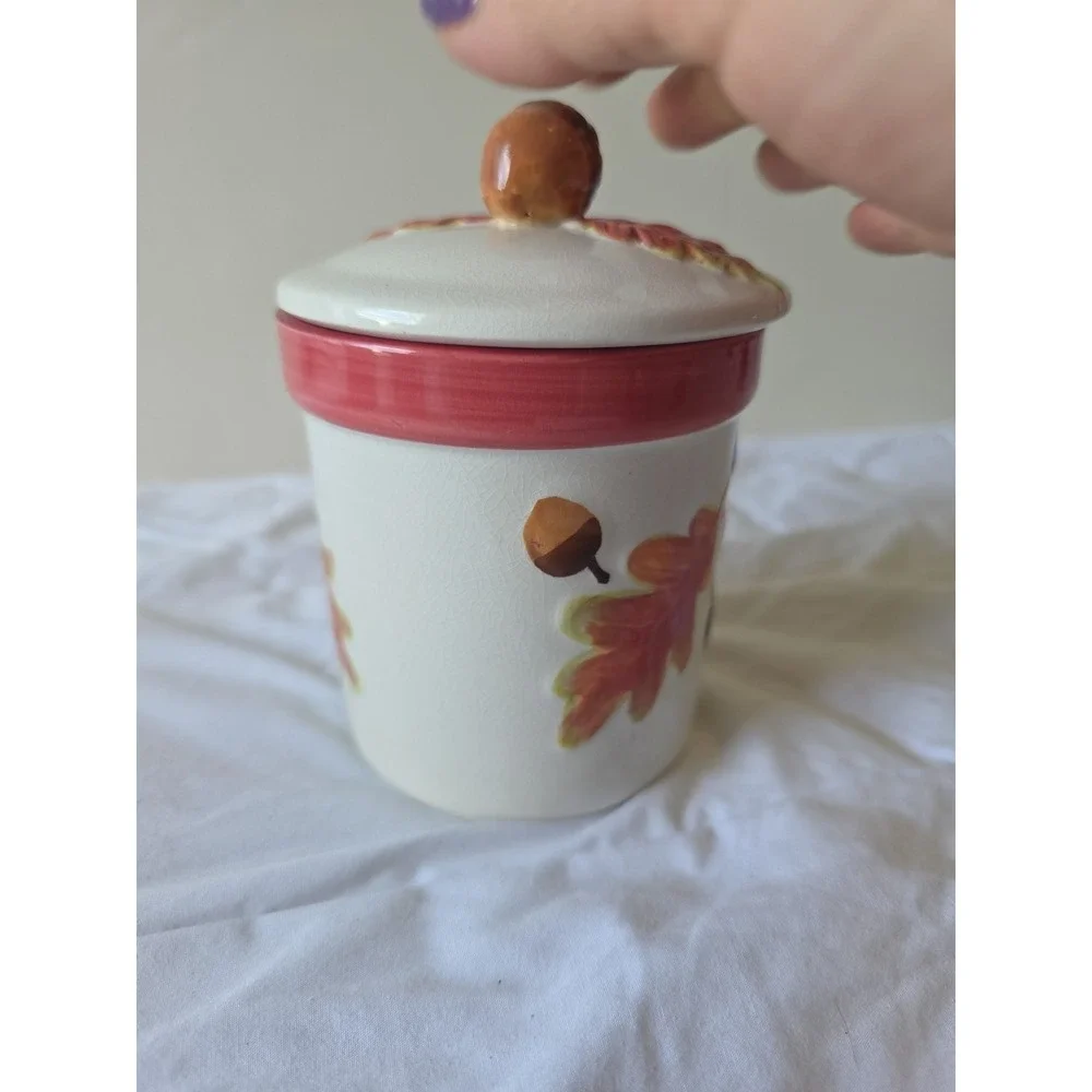 Hallmark Ceramic Acorn Crock Jar With Lid‎ Embossed Fall Oak Leaves Autumn